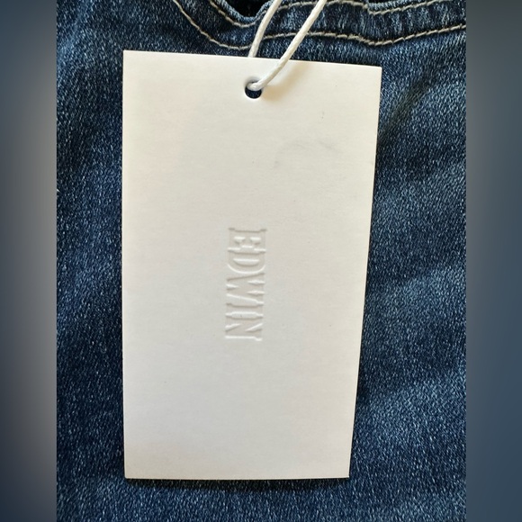Edwin Bree Crop Slim Straight Leg Jeans - NWT - Picture 6 of 7